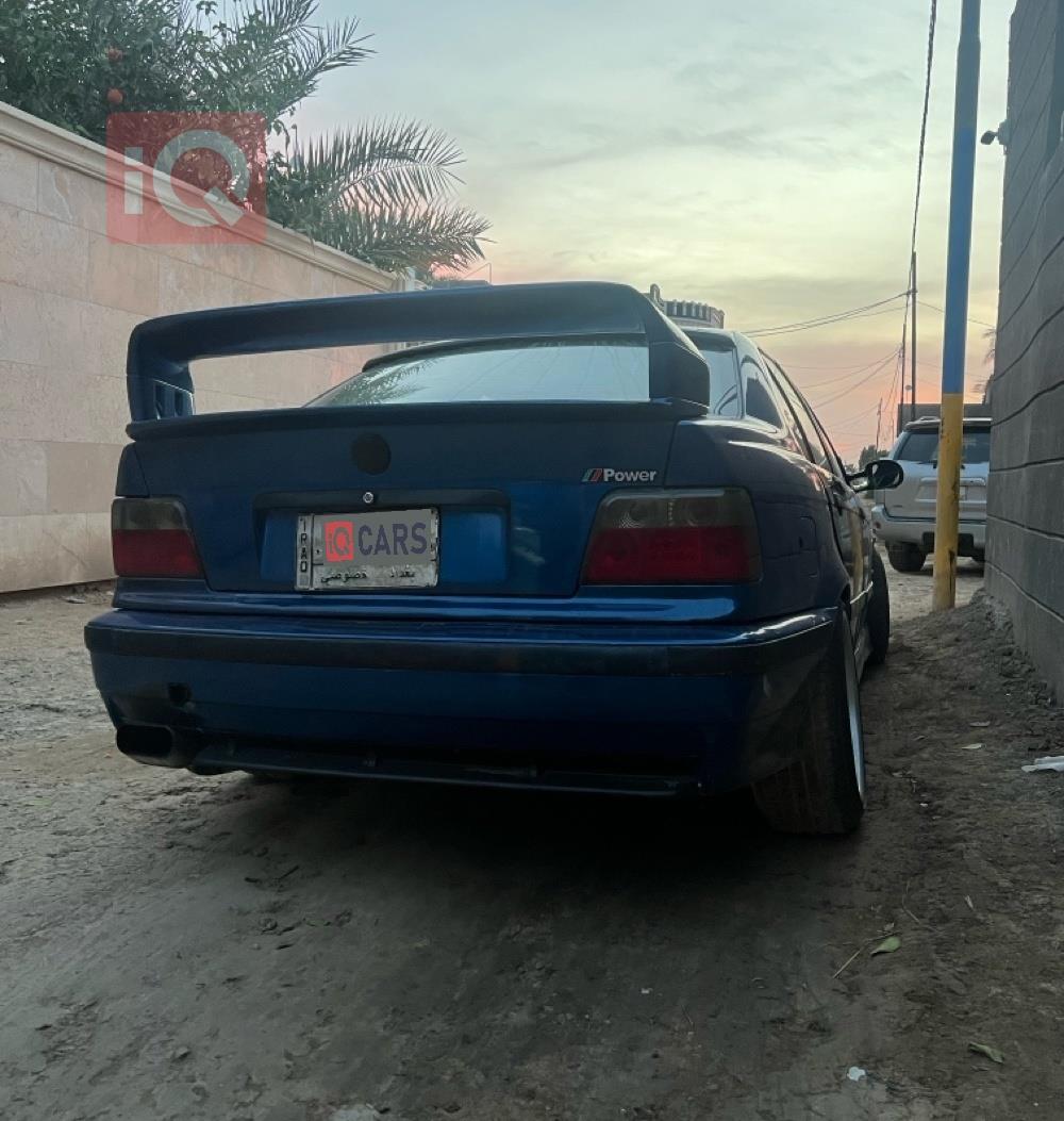 بي ام دبليو الفئة 3